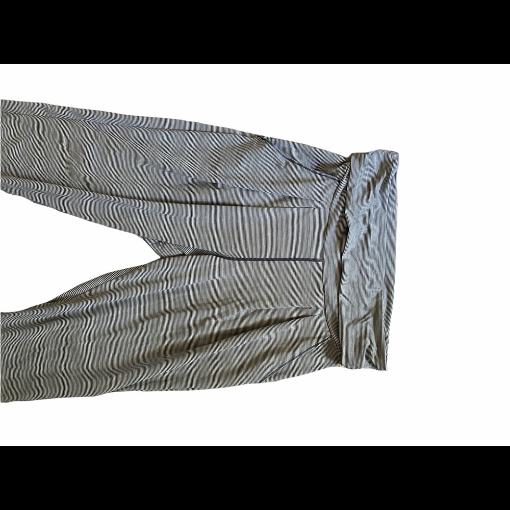 ZELLA STRIPED HAREM FOLDOVER WAIST LEGGINGS - Picture 2 of 4